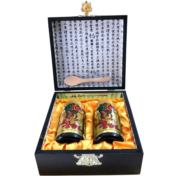 Cao hồng sâm Hàn Quốc hộp gỗ 2 lọ x 250g