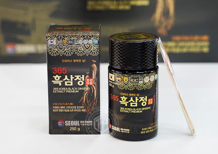 Cao hắc sâm Hàn Quốc 6 năm tuổi hộp 4 lọ 250g Cao hắc sâm Hàn Quốc 6 năm tuổi hộp 4 lọ 250g