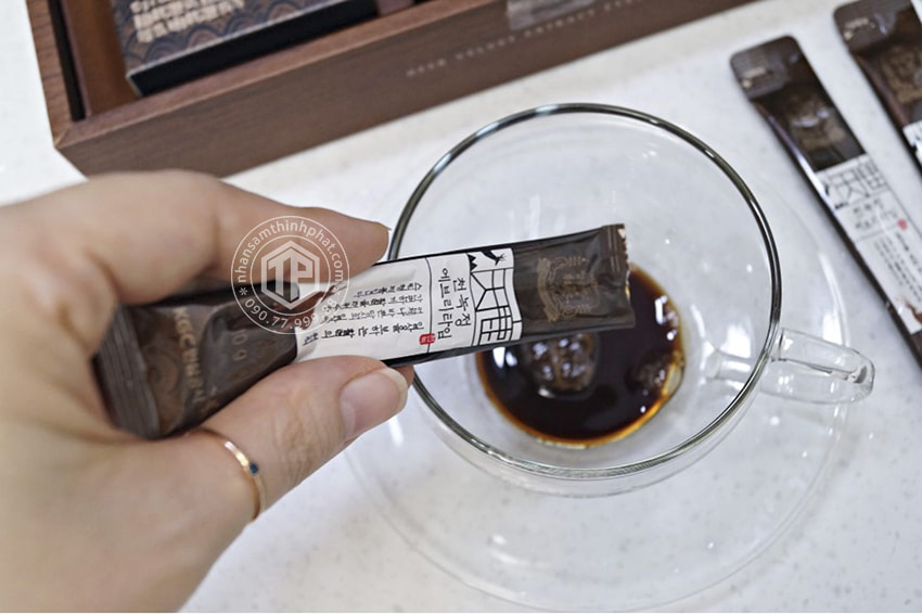 Nước sâm nhung hươu cao cấp KGC sâm chính phủ Jung Kwan Jang hộp 30 gói x 10ml Nước sâm nhung hươu cao cấp KGC sâm chính phủ Jung Kwan Jang hộp 30 gói x 10ml