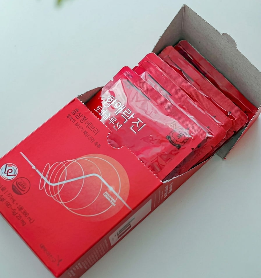 Nước Hồng Sâm Cao Cấp KGC chính hãng cho nữ hộp 30 gói x 70ml Nước Hồng Sâm Cao Cấp KGC chính hãng cho nữ hộp 30 gói x 70ml