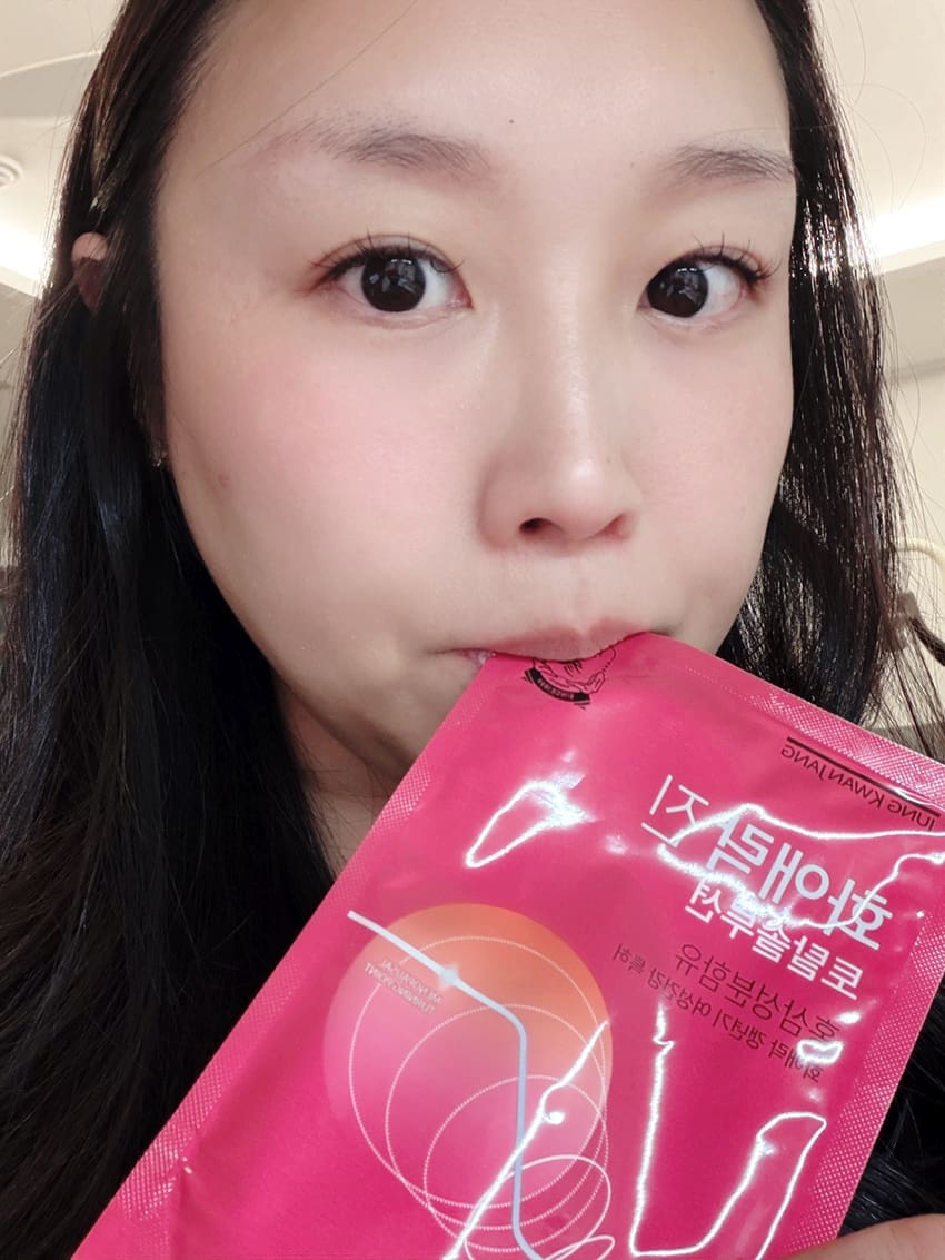 Nước Hồng Sâm Cao Cấp KGC chính hãng cho nữ hộp 30 gói x 70ml Nước Hồng Sâm Cao Cấp KGC chính hãng cho nữ hộp 30 gói x 70ml