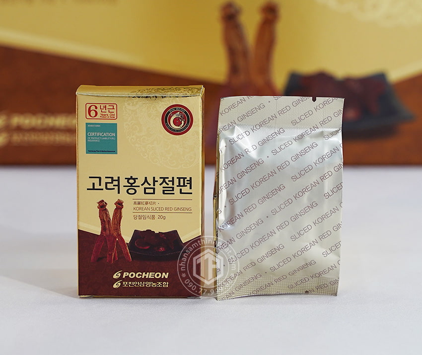 Hồng sâm lát tẩm sâm Hàn Quốc chính hãng Pocheon hộp 200g Hồng sâm lát tẩm sâm Hàn Quốc chính hãng Pocheon hộp 200g